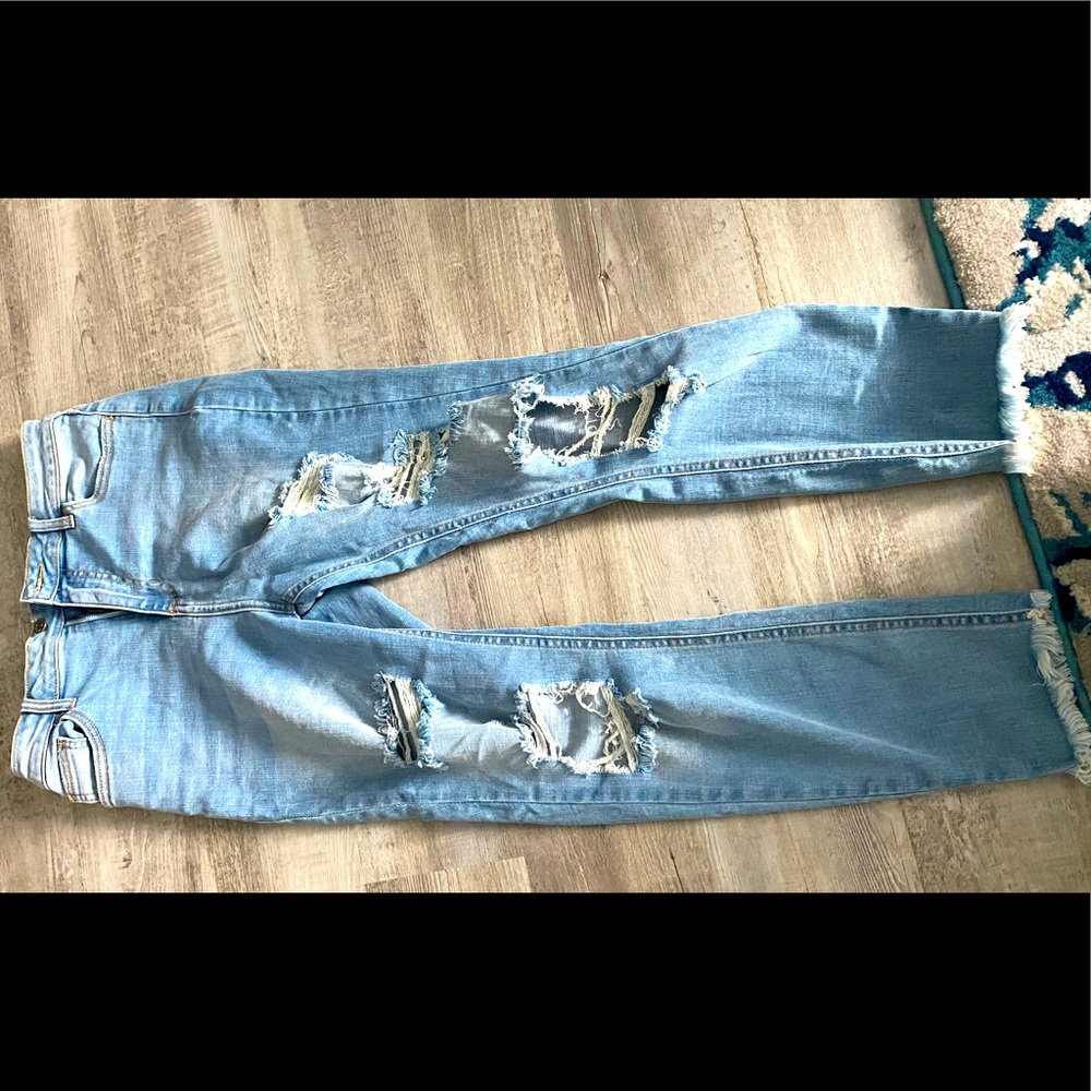 Cello ripped jeans. Size 9/29